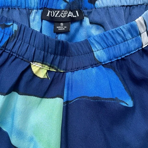 Roz & Ali Blue and Green Floral Maxi Skirt - Picture 5 of 6